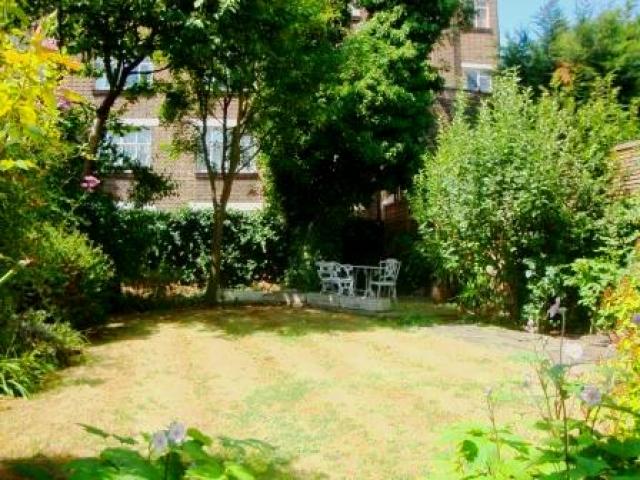 			NEW INSTRUCTION / GARDEN FLAT, 3 Bedroom, 1 bath, 1 reception Flat			 Priory Road, WEST HAMPSTEAD